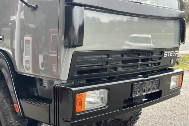 Steyr 18S21 4×4 Expeditionsfahzeug bei Alois Krydl GmbH in 