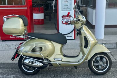 Vespa GTS 75th 300 Supertech ABS bei Alois Krydl GmbH in 